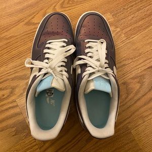 Men’s Nike Air Force 1 size 10.5